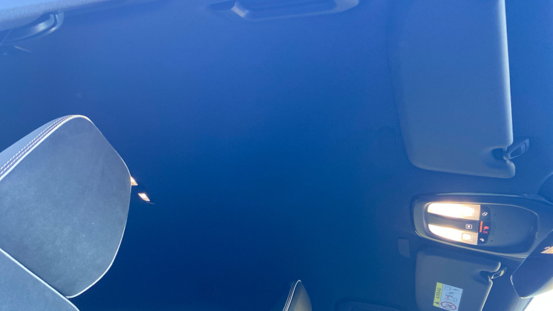 Volvo XC40 2.0 B4P Plus Black Edition 5dr Auto Petrol Estate